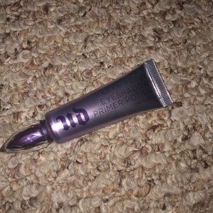 URBAN DECAY eye primer potion